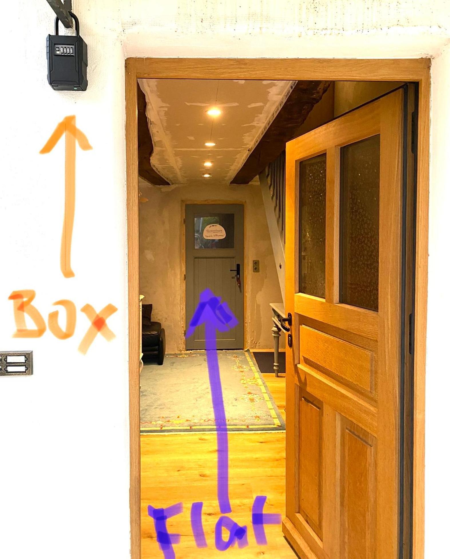 Ganze Wohnung - Erdgeschoss - Sehr Ruhig - Hundefreundlich - Regendusche - Bodenheizung - Kueche - Easy Check-In Mit Schluesselbox Nehren  Dış mekan fotoğraf