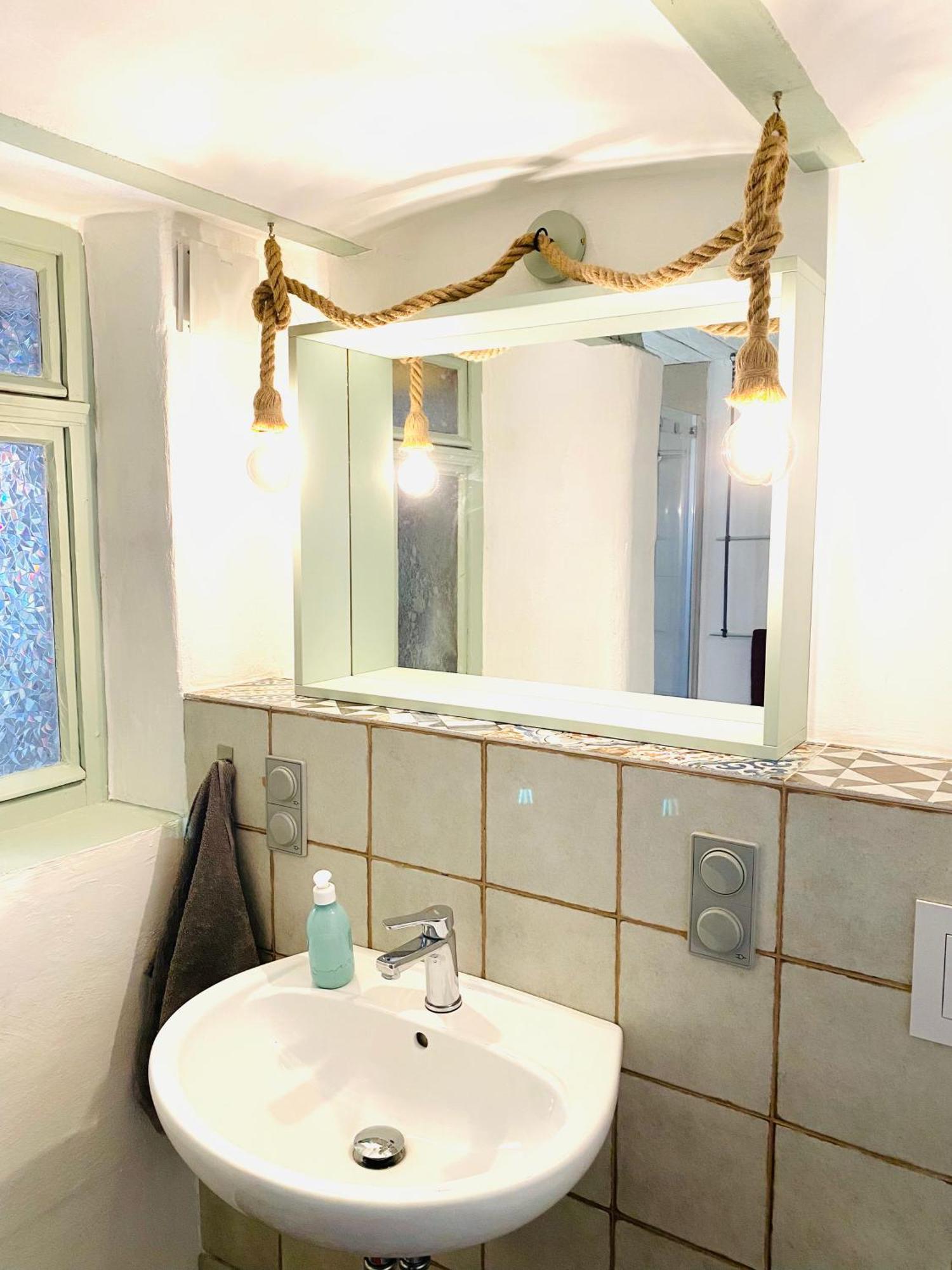 Ganze Wohnung - Erdgeschoss - Sehr Ruhig - Hundefreundlich - Regendusche - Bodenheizung - Kueche - Easy Check-In Mit Schluesselbox Nehren  Dış mekan fotoğraf